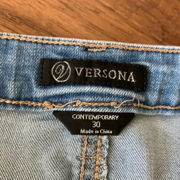 Versona Dip Dyed Frayed Hem Light Wash Denim Five Pocket Jeans Women's … - Picture 8 of 10